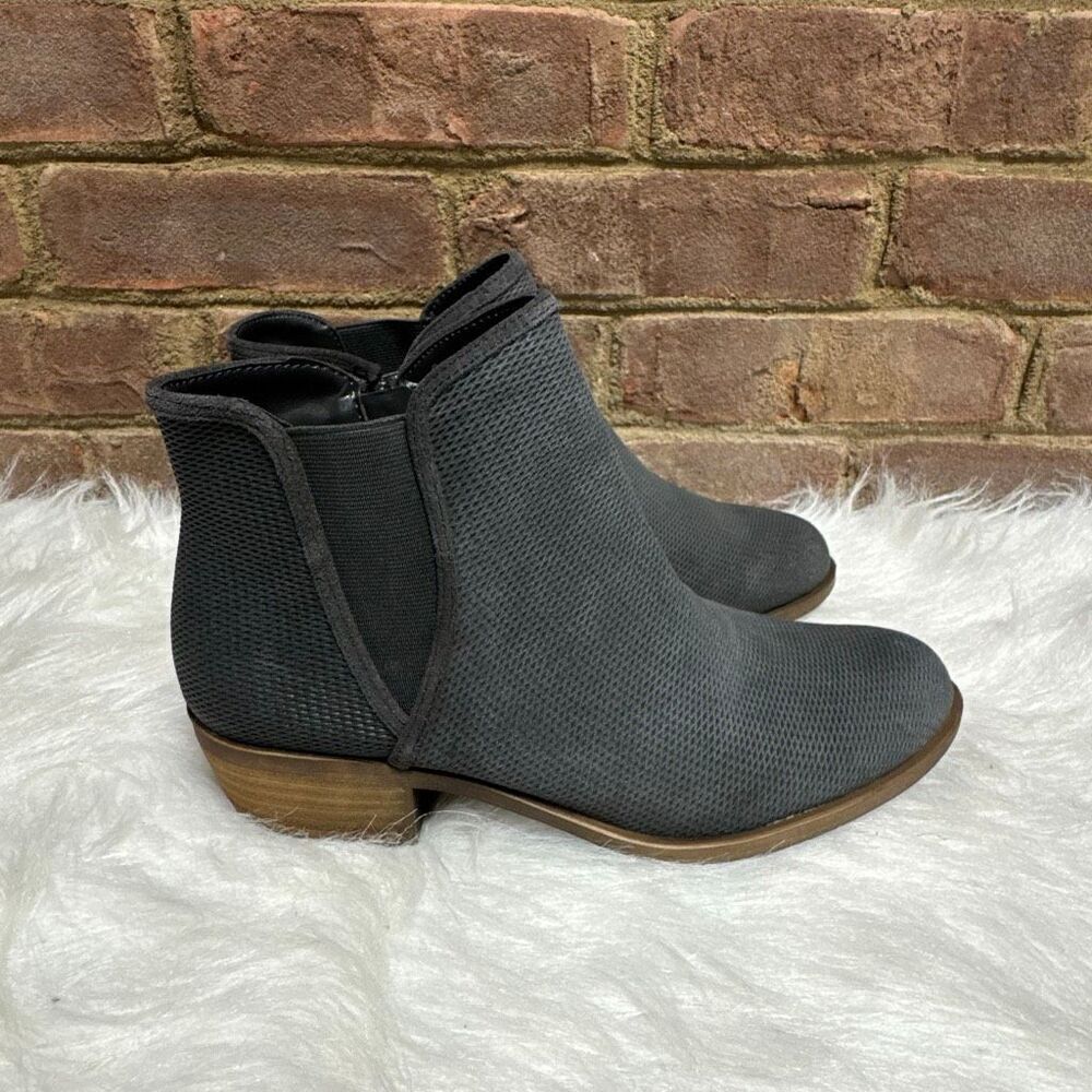 Kenzie Womens Gray Gerona Ankle Bootie Size 9 NEW
